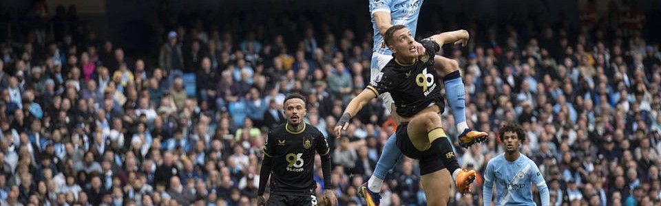 欧冠90分钟进球效率最新榜单揭晓！哈兰德领跑，梅西居次，C罗仅第五