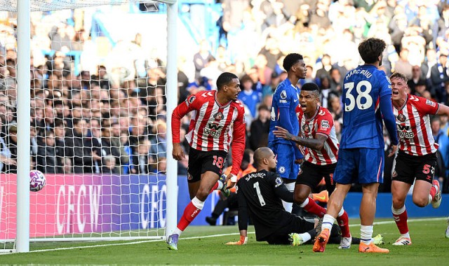 桑德兰2-1切尔西 塔勒比补时绝杀