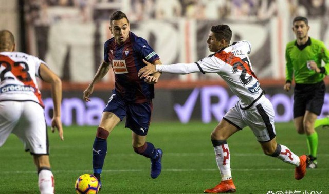 西甲烽火：毕尔巴鄂竞技 VS 阿拉维斯，谁能燃爆赛场？