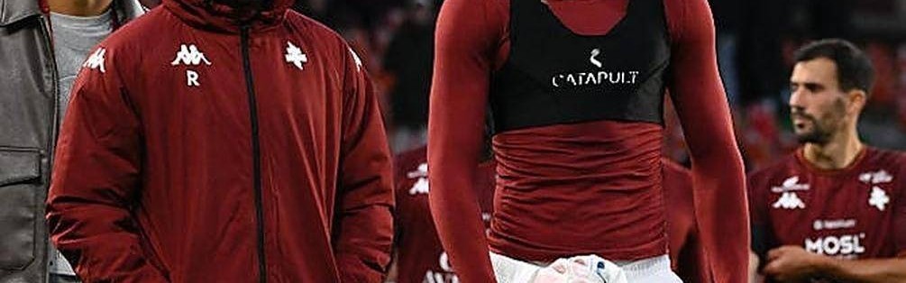 班加西的友谊赛：一场无关紧要却又意义重大的比赛