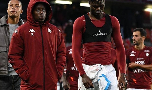 班加西的友谊赛：一场无关紧要却又意义重大的比赛