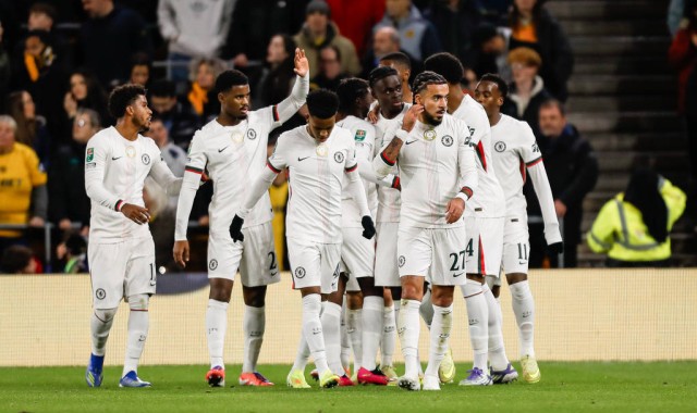 进球大战！联赛杯-吉滕斯造3球德拉普染红 切尔西4-3狼队晋级