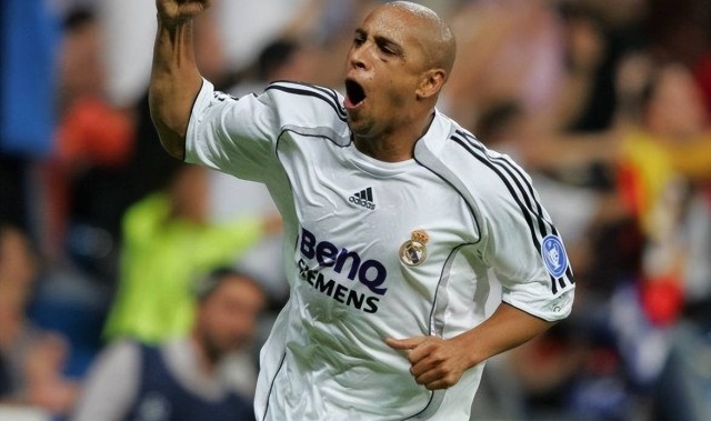 谁是欧冠赛场上的任意球大师？攻入10球以上仅三人，C罗独占鳌头