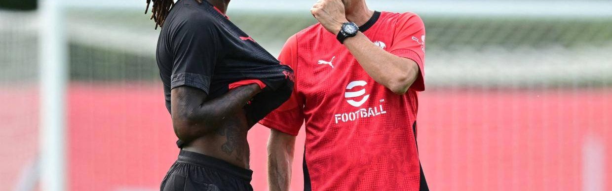 一日意甲动向：阿莱格里再次把莱奥顶到锋线，博尼继续搭档劳塔罗