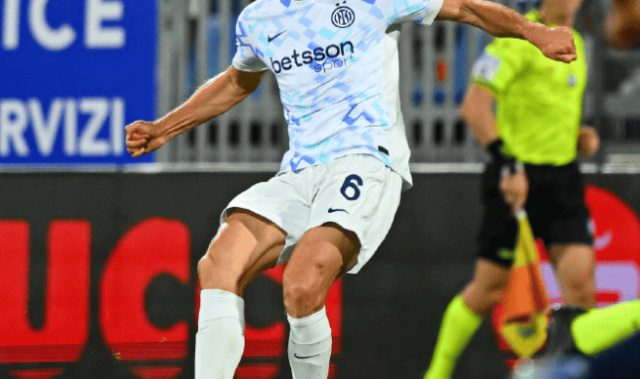 意甲焦点之战，国际米兰2比0战胜卡利亚里，迎来联赛两连胜